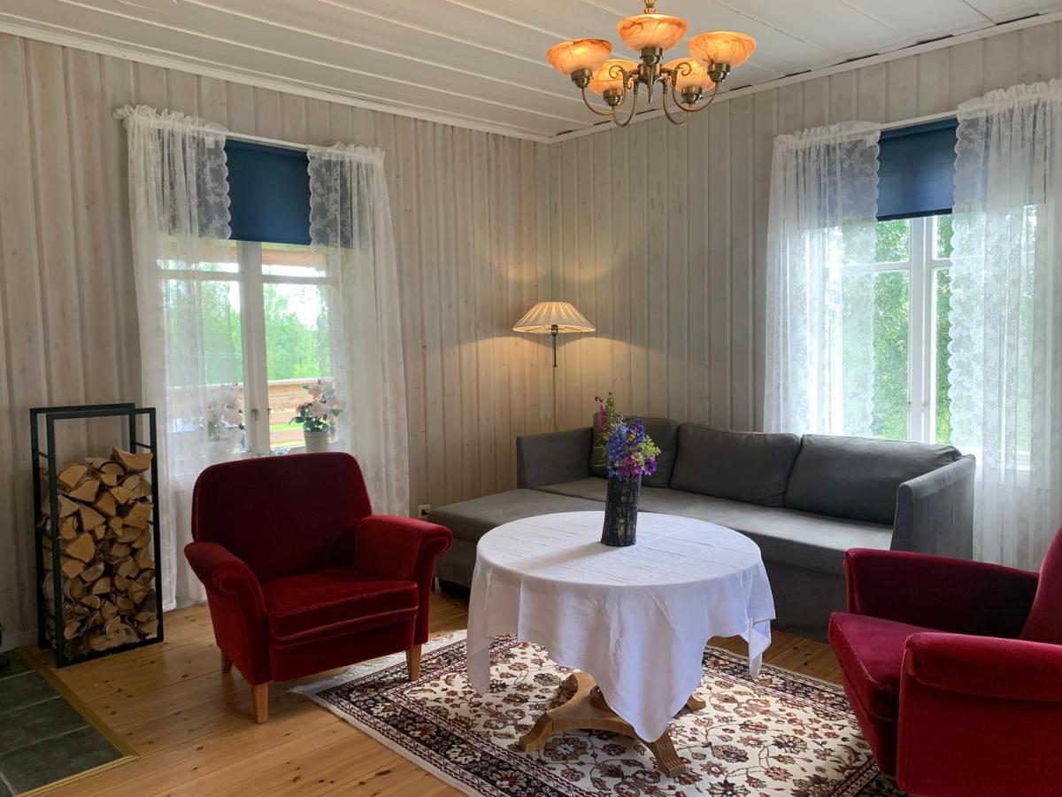 Bogaerdan, Cozy Cabin By The Lulea River Harads Bagian luar foto
