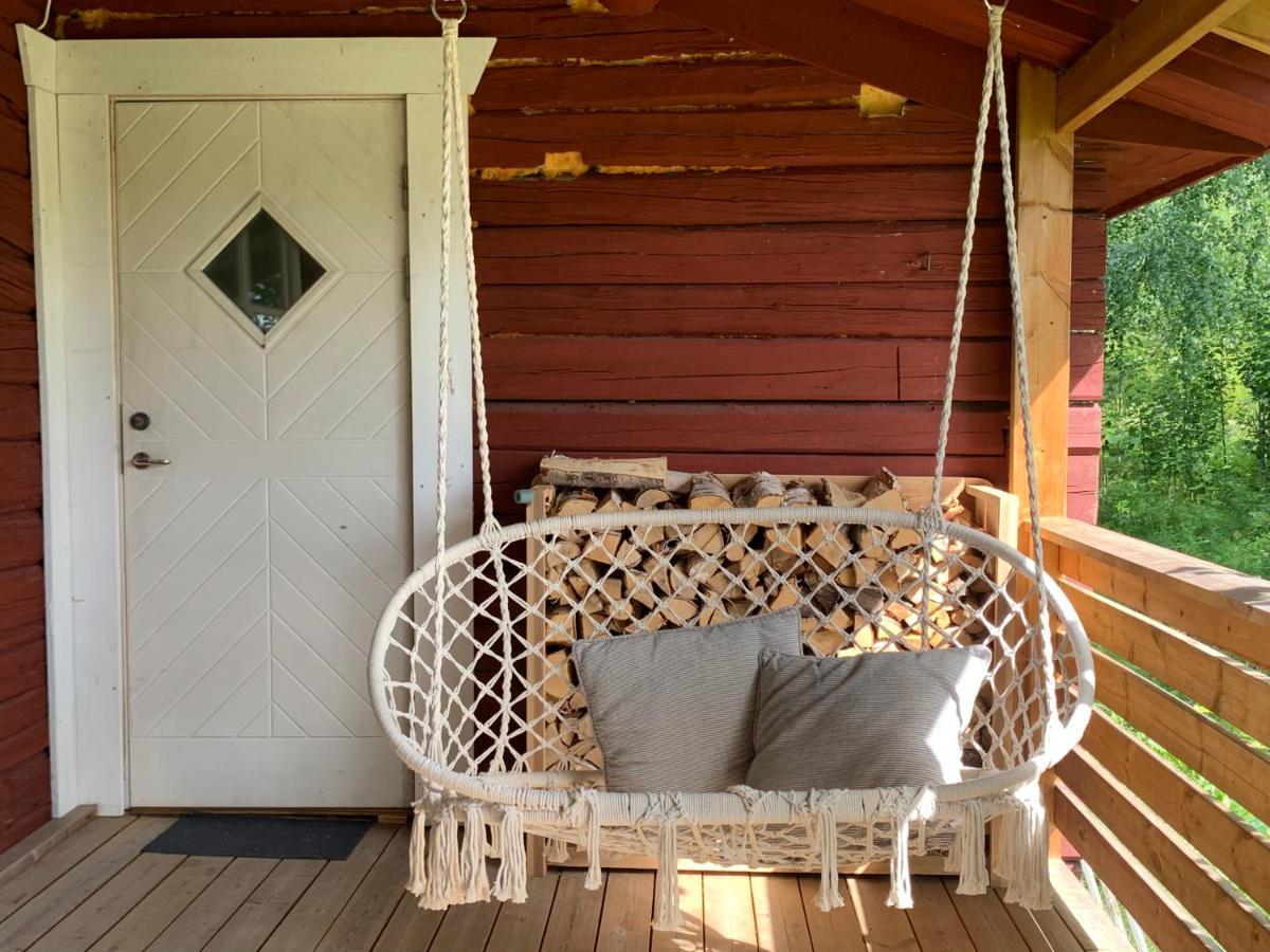 Bogaerdan, Cozy Cabin By The Lulea River Harads Bagian luar foto