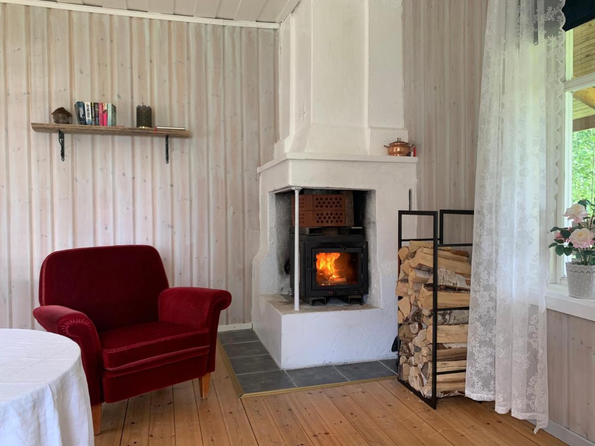 Bogaerdan, Cozy Cabin By The Lulea River Harads Bagian luar foto