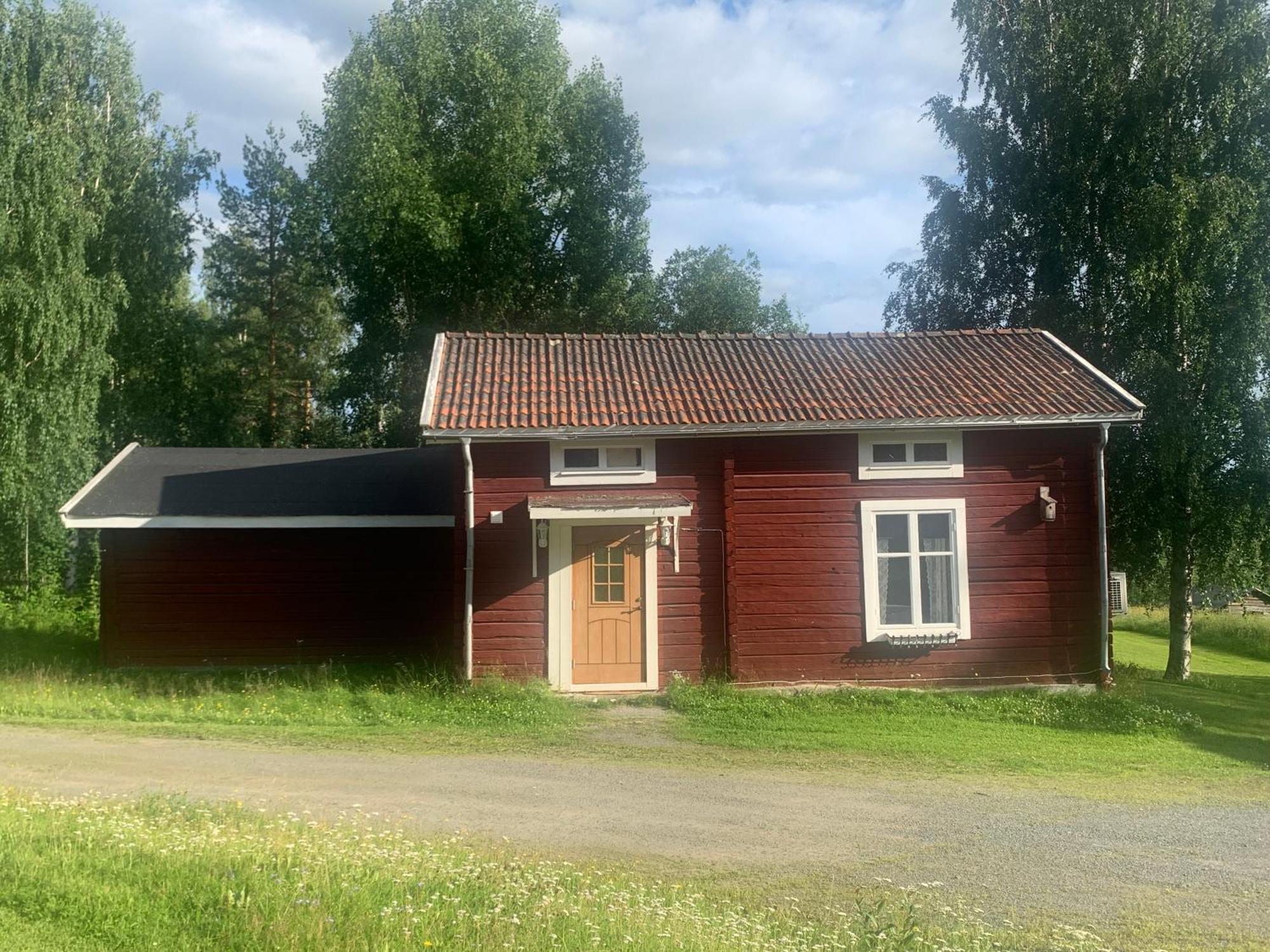 Bogaerdan, Cozy Cabin By The Lulea River Harads Bagian luar foto